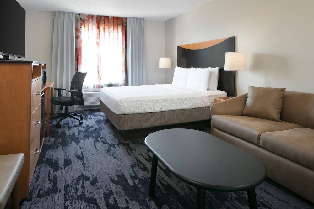 Fairfield Inn by Marriott Manhattan photo 6