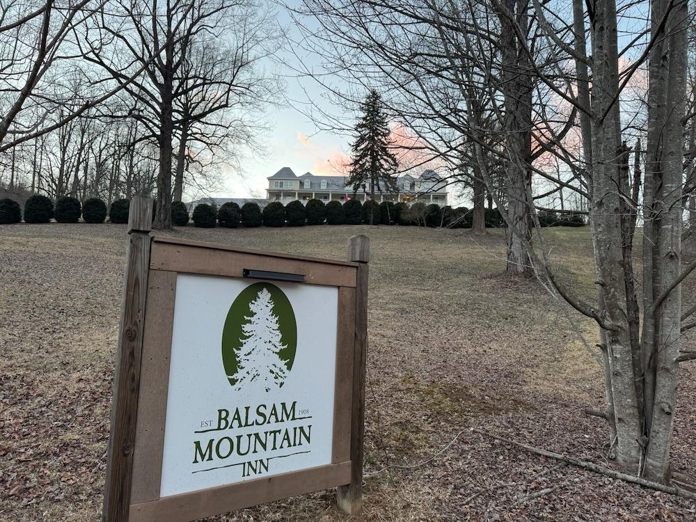 Balsam Mountain Inn photo 24