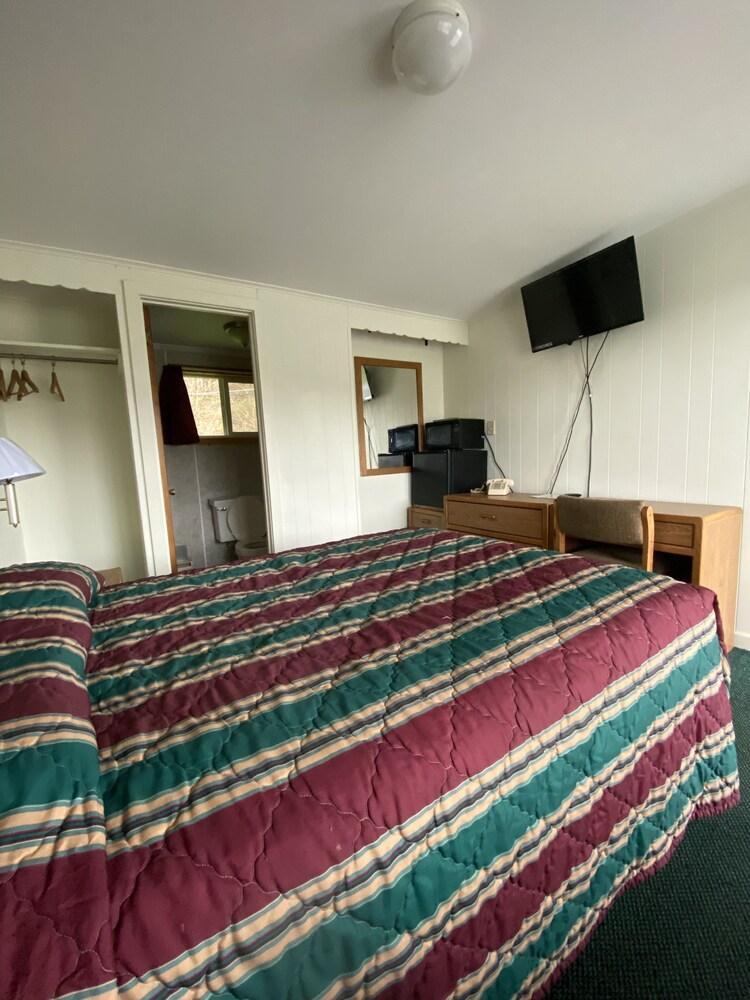 Budget Lodge Warren photo 8