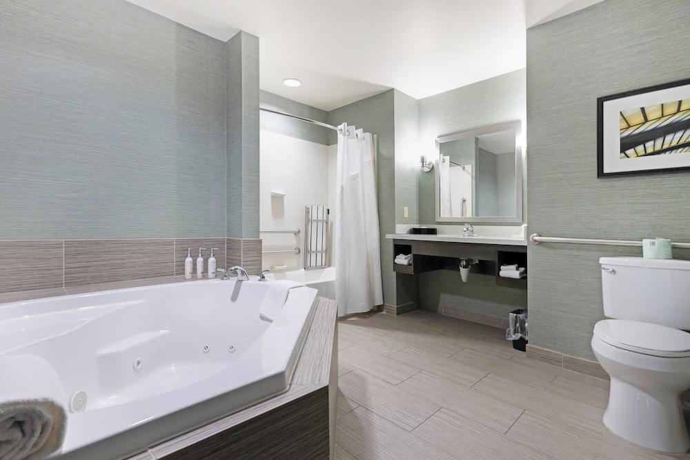 Holiday Inn Texarkana Arkansas Conv Ctr by IHG photo 40
