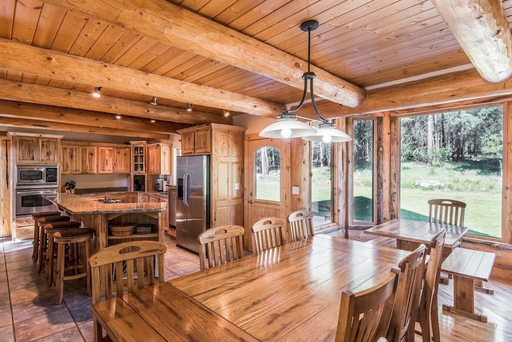 Pineview Lodge photo 36