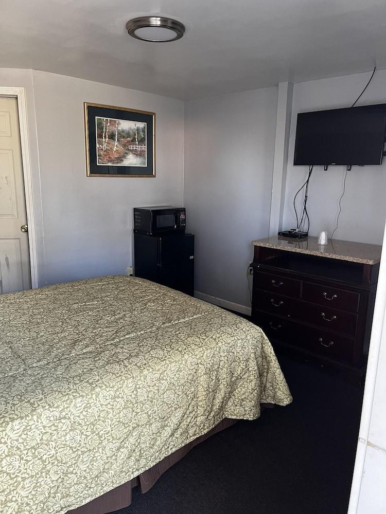 Grand Howell Inn photo 8