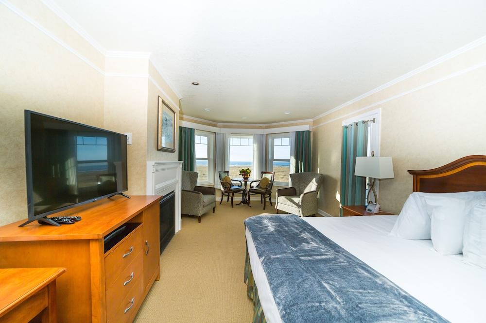 Inn of the Four Winds Oceanfront Seaside photo 36