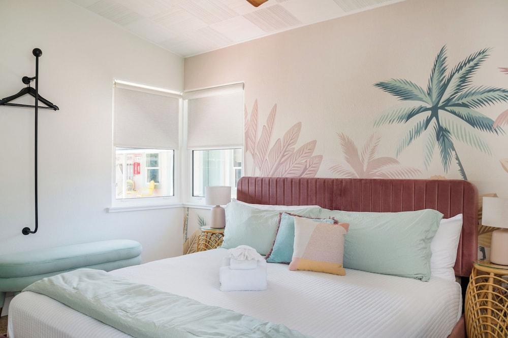 Haleys Court Boutique Motel photo 35