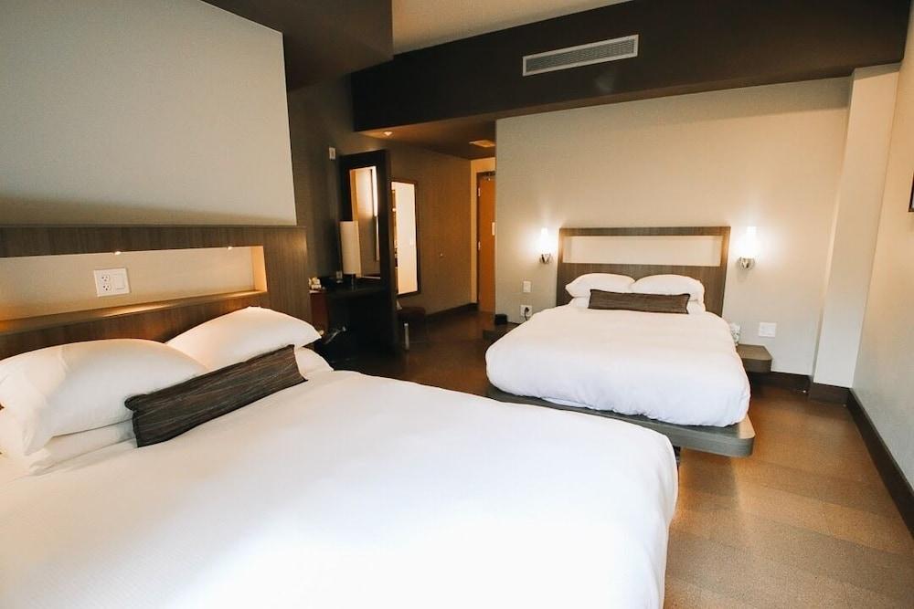 CityFlatsHotel - Grand Rapids, an Ascend Collection Hotel photo 81