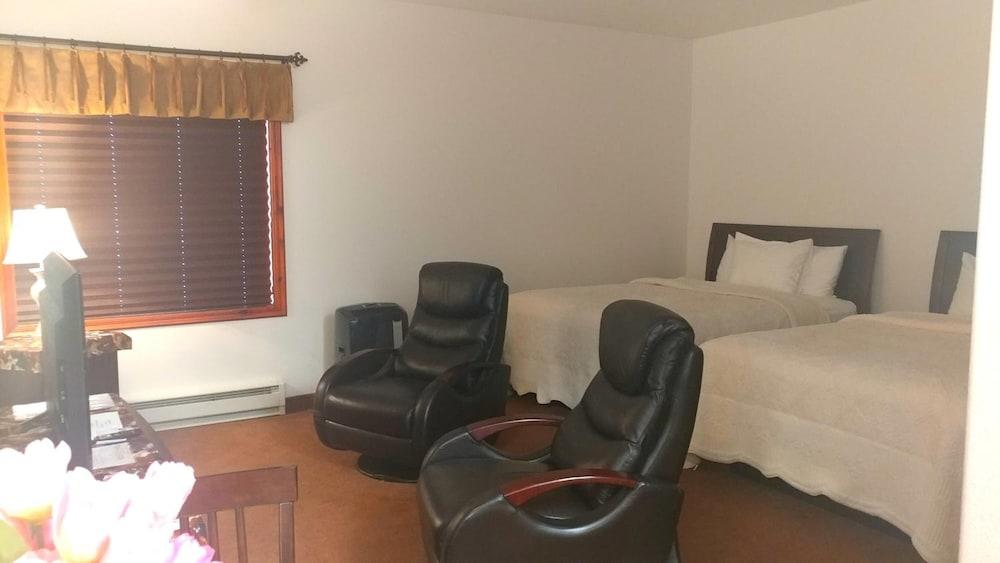 Greenwood Village Inn & Suites photo 12