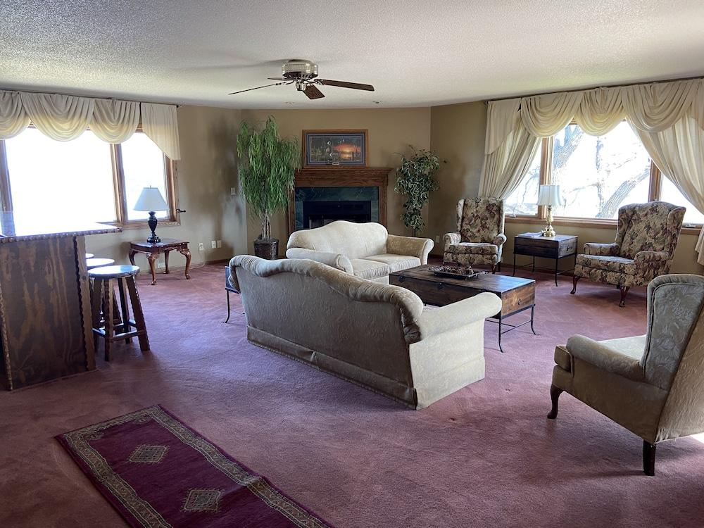 Horseshoe Bay Lodge photo 17
