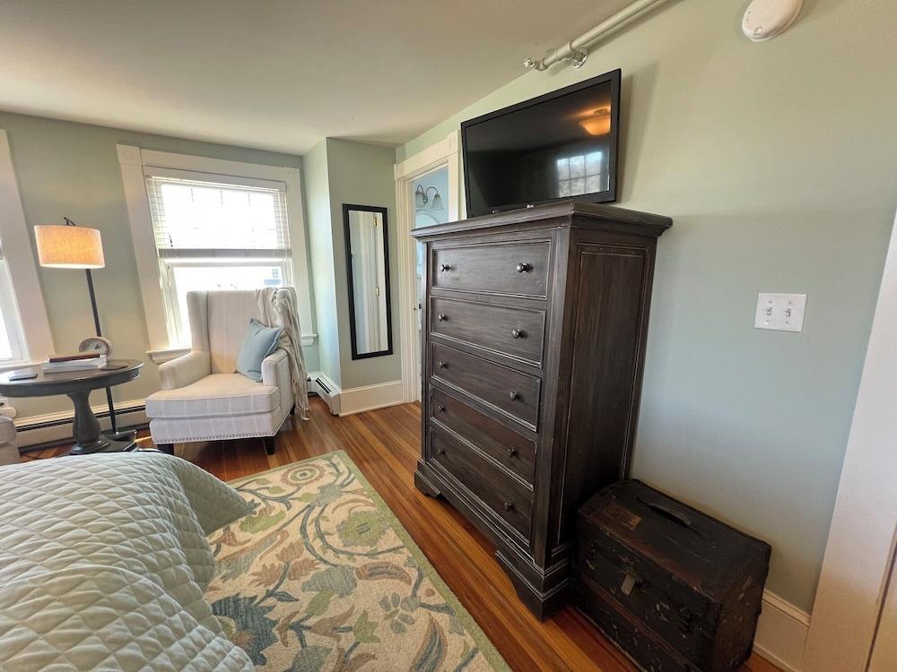 Inn on Shore Road photo 23