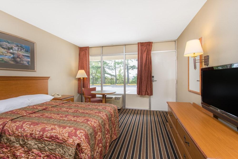 Garden Inn photo 10