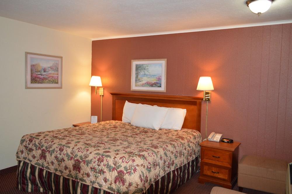 Economy Inn photo 7