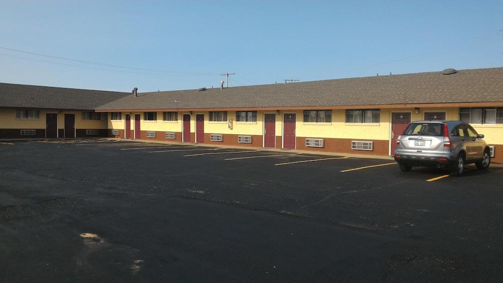 Airport Lodge Wichita Kansas photo 13