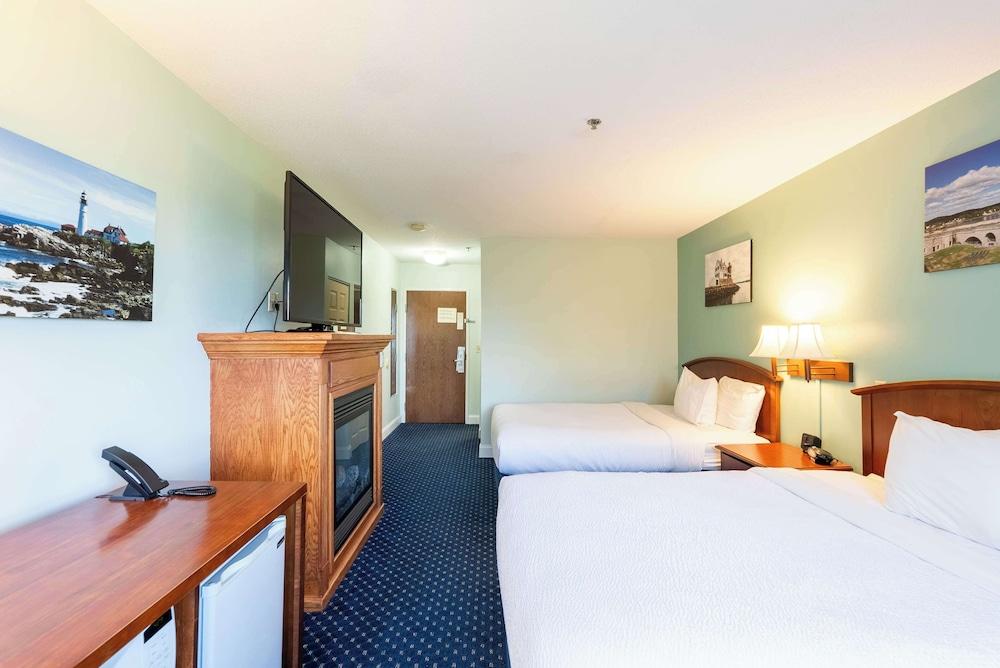 Fireside Inn & Suites - Belfast photo 42