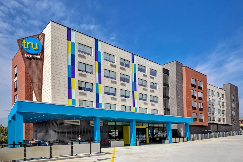 Tru by Hilton Manchester Downtown photo 37