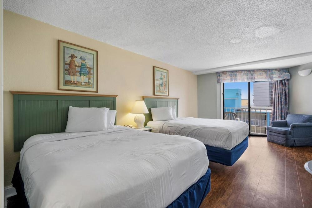 Capital O Sunset Waves Hotel Myrtle Beach Oceanfront photo 6
