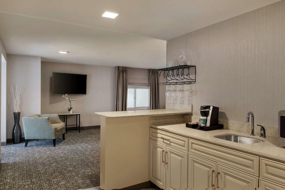 Hilton Garden Inn Springfield photo 22