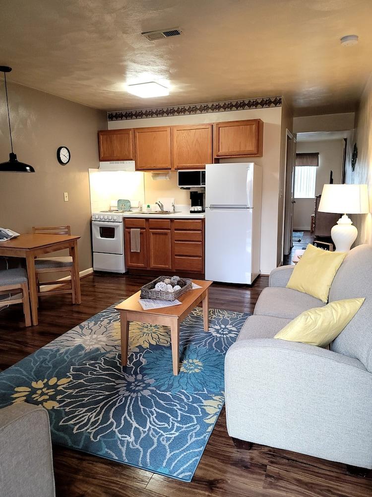 Affordable Corporate Suites - Lanford photo 40
