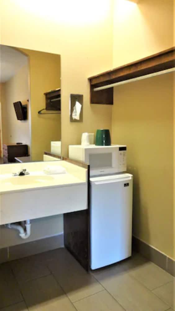 La Copa Inn McAllen photo 15