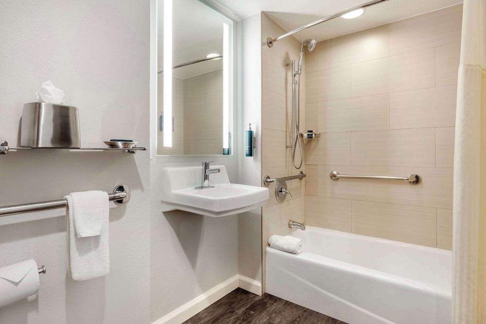 Hilton Grand Vacations Club Paradise Las Vegas photo 14