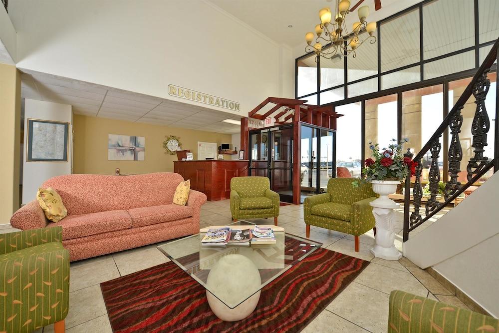 Americas Best Value Inn Marion, IL photo 26