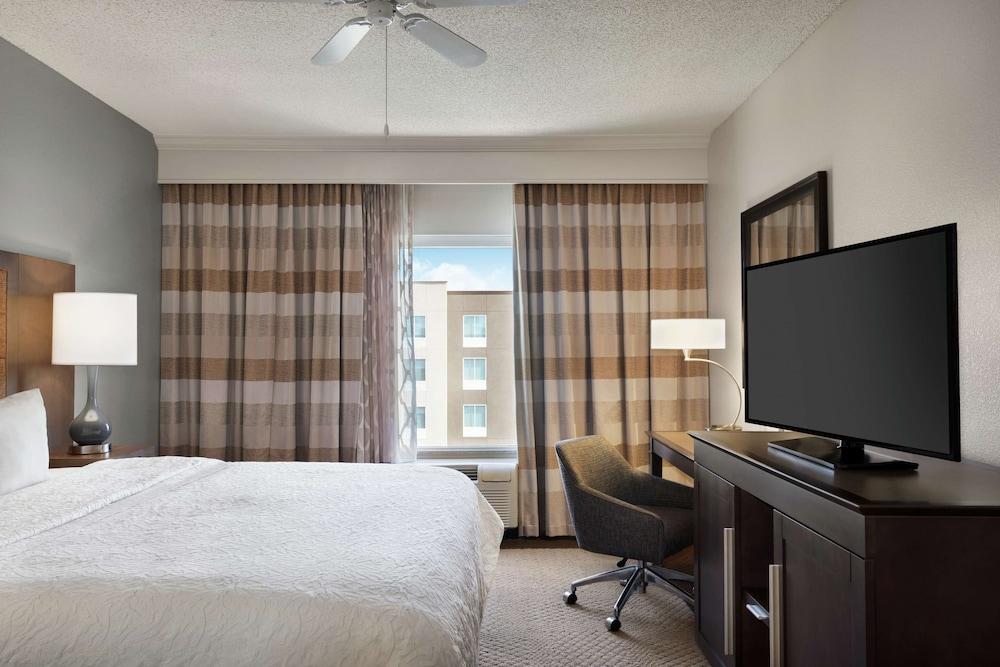 Hampton Inn & Suites Montgomery-EastChase photo 30
