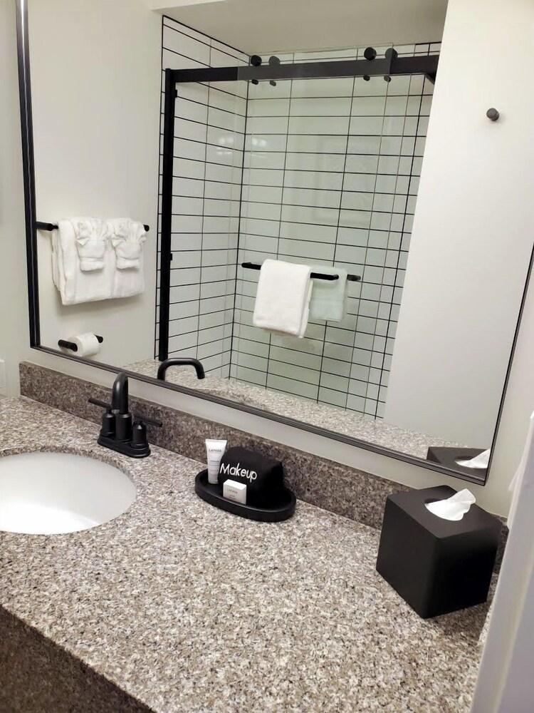 Rayland Hotel photo 14