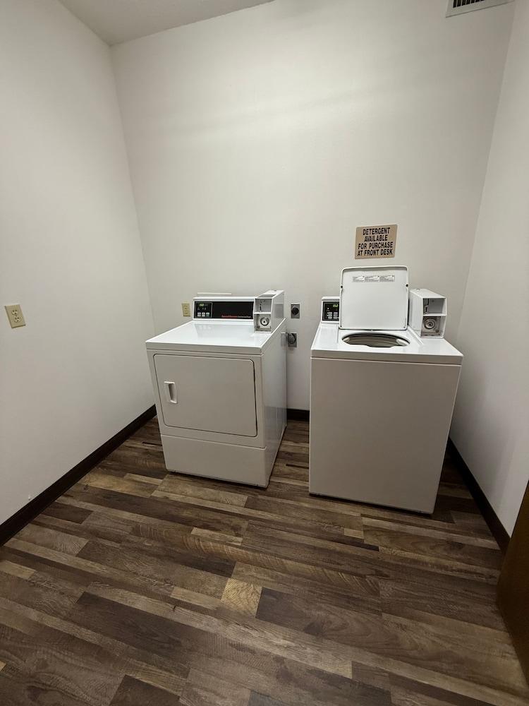 Americas Best Value Inn Wiggins photo 34