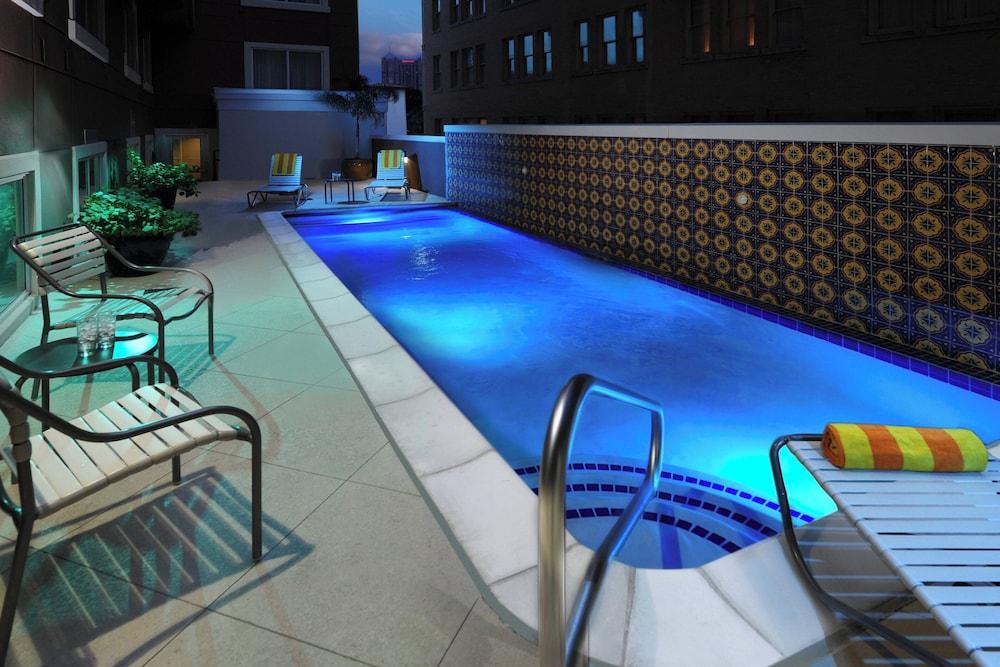 Courtyard Marriott Riverwalk photo 17