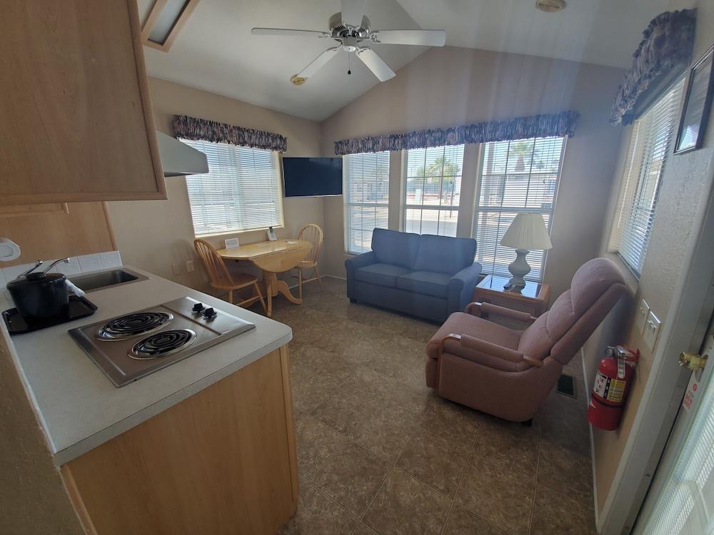 Voyager Resort Inn photo 10