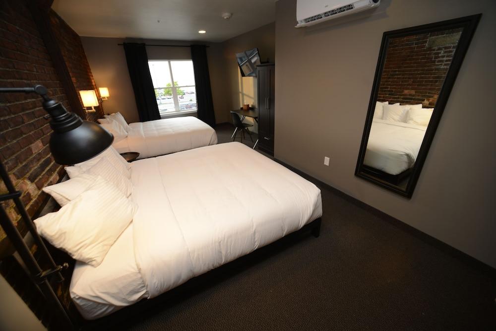 Hotel Kilbourne Downtown Sandusky photo 44