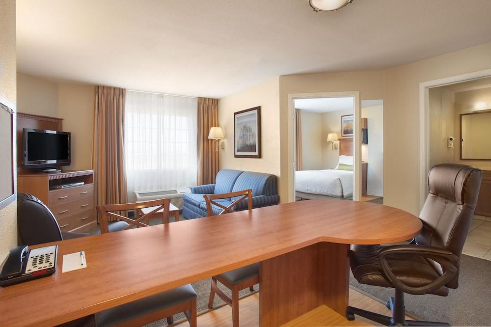 Candlewood Suites Yuma by IHG photo 2