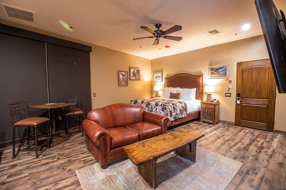 Prickly Pear Inn photo 12