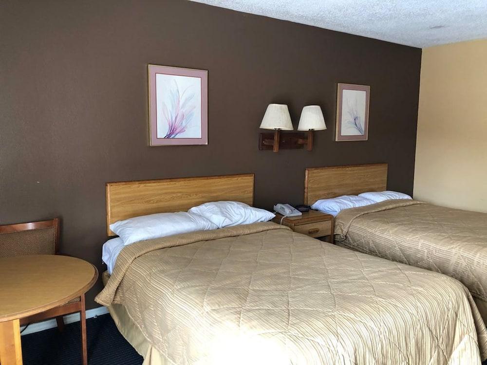 America's Best Inn photo 21