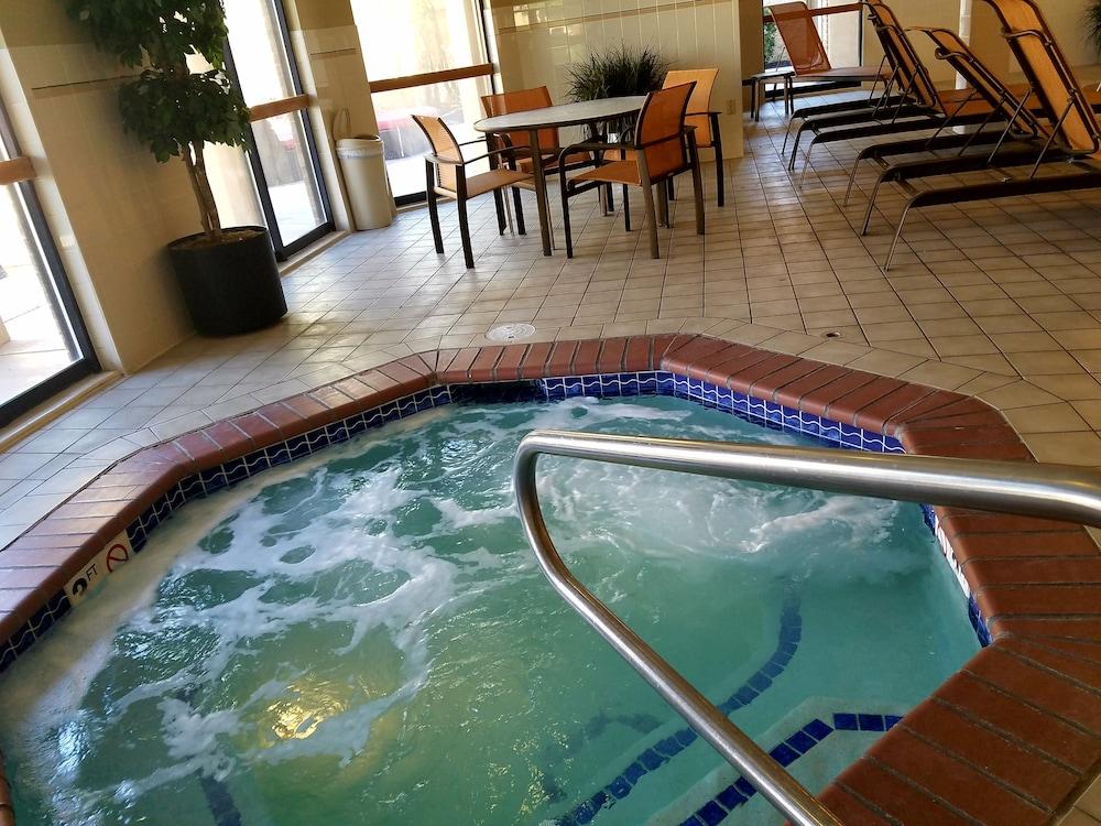 Courtyard by Marriott Layton photo 10