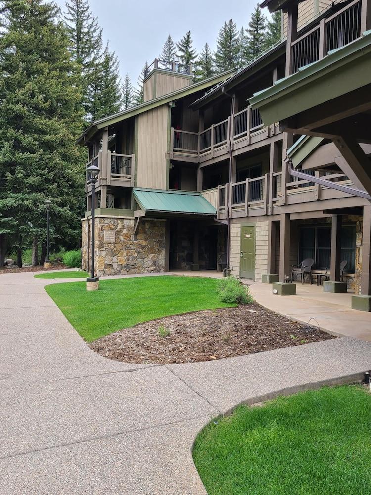 Bluegreen's StreamSide at Vail photo 34