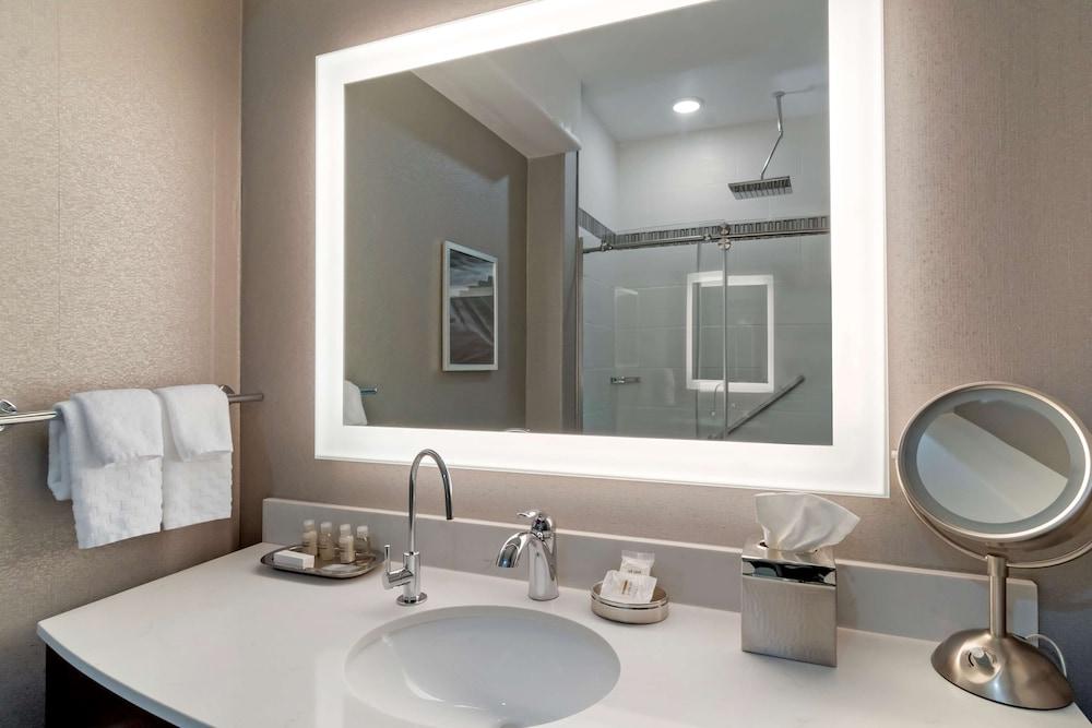 Best Western Premier Liberty Inn & Suites photo 27
