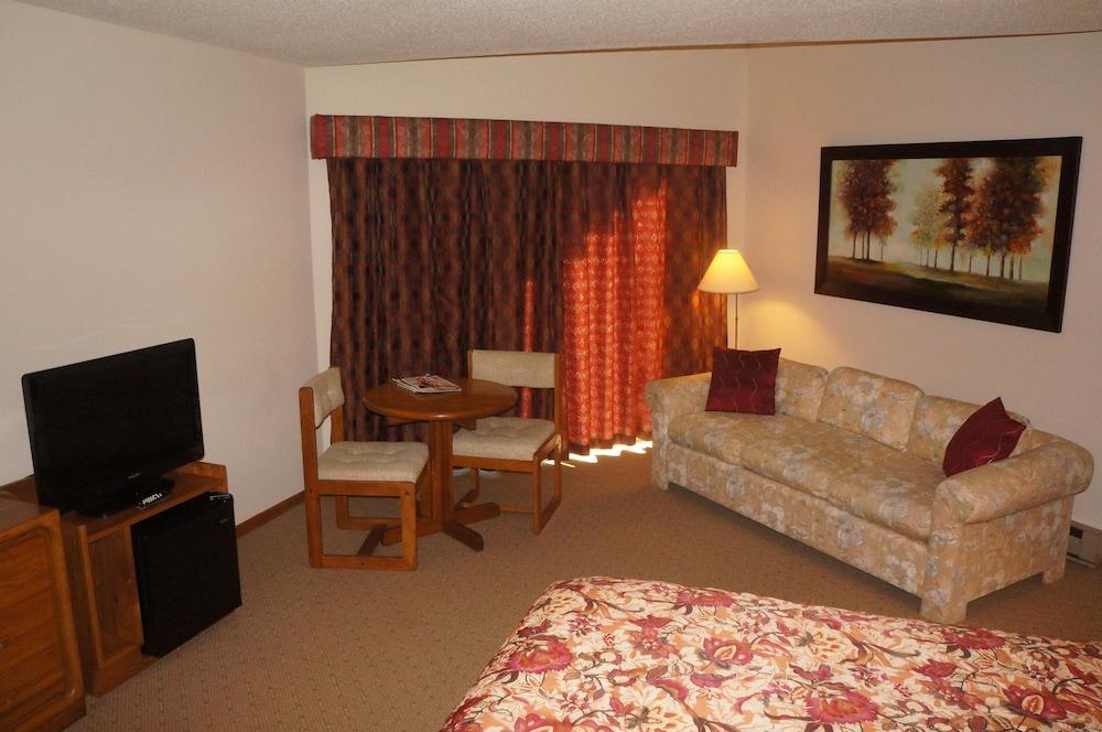 Greenbrier Inn photo 37