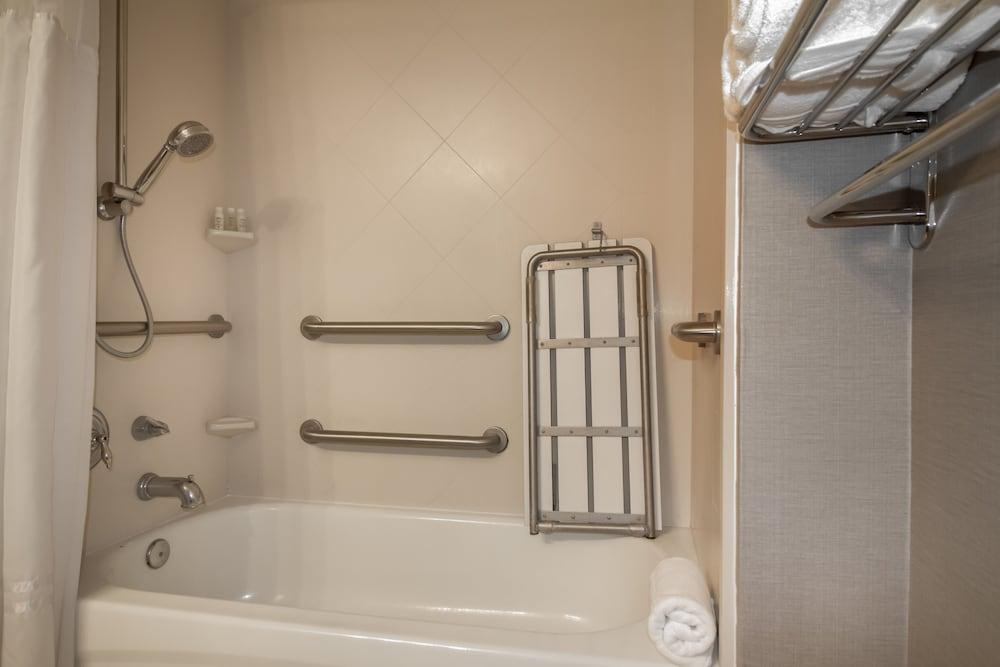TRYP by Wyndham Savannah Downtown/Historic District photo 36