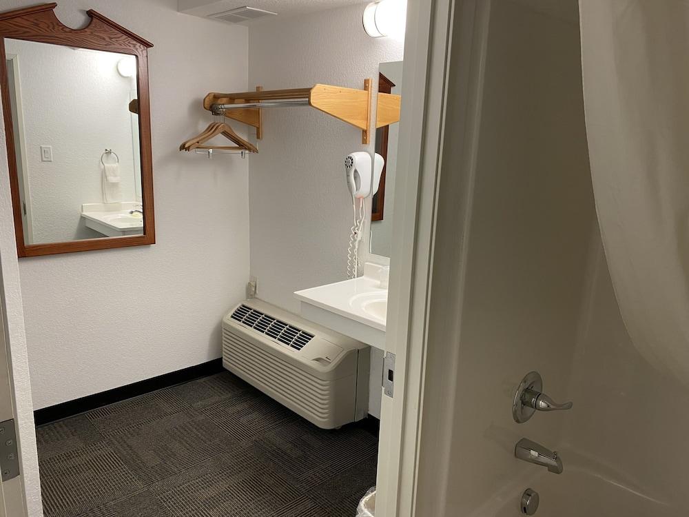 Stuart Motor Lodge photo 14