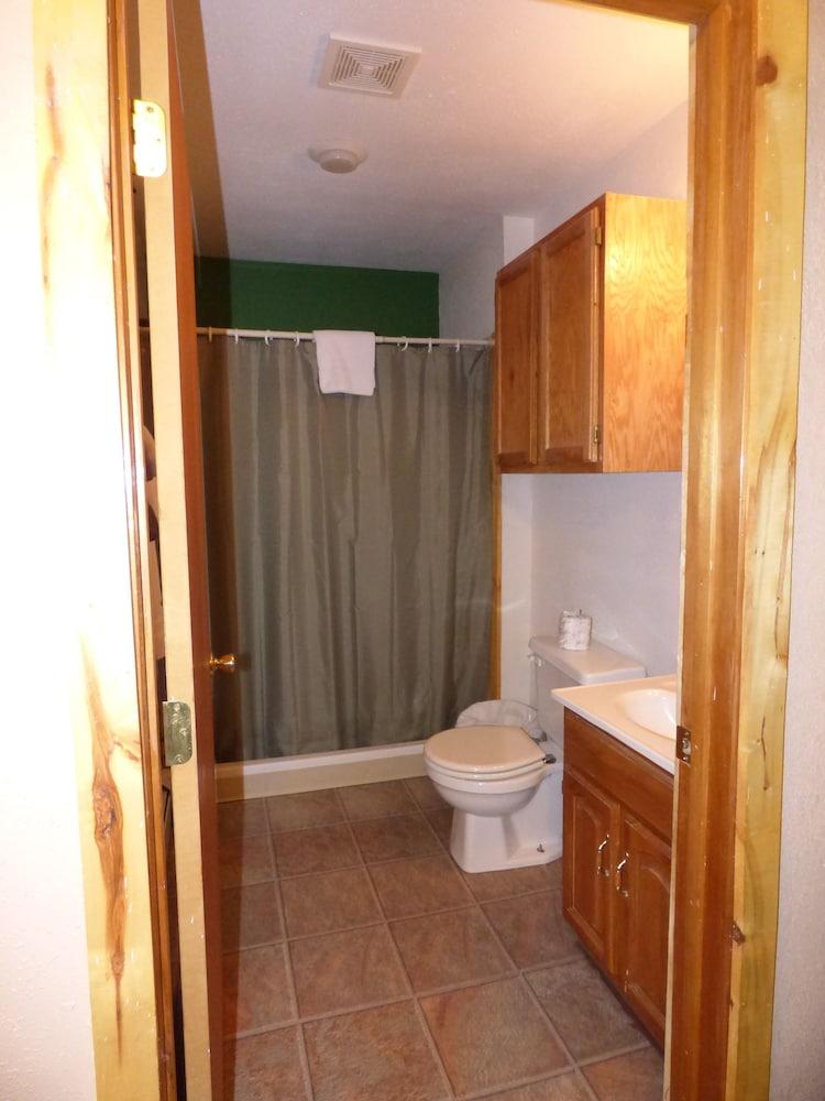 The Hitching Post Hotel and Farm Store photo 35
