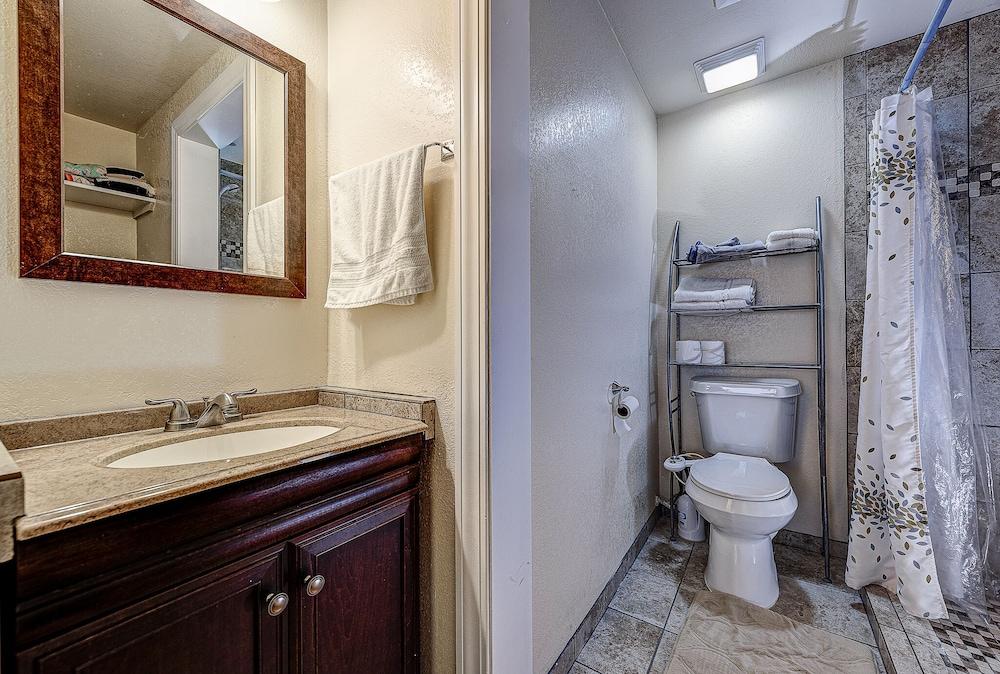 Guest Inn photo 23