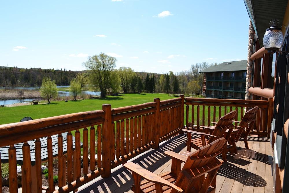 Crooked River Lodge photo 9