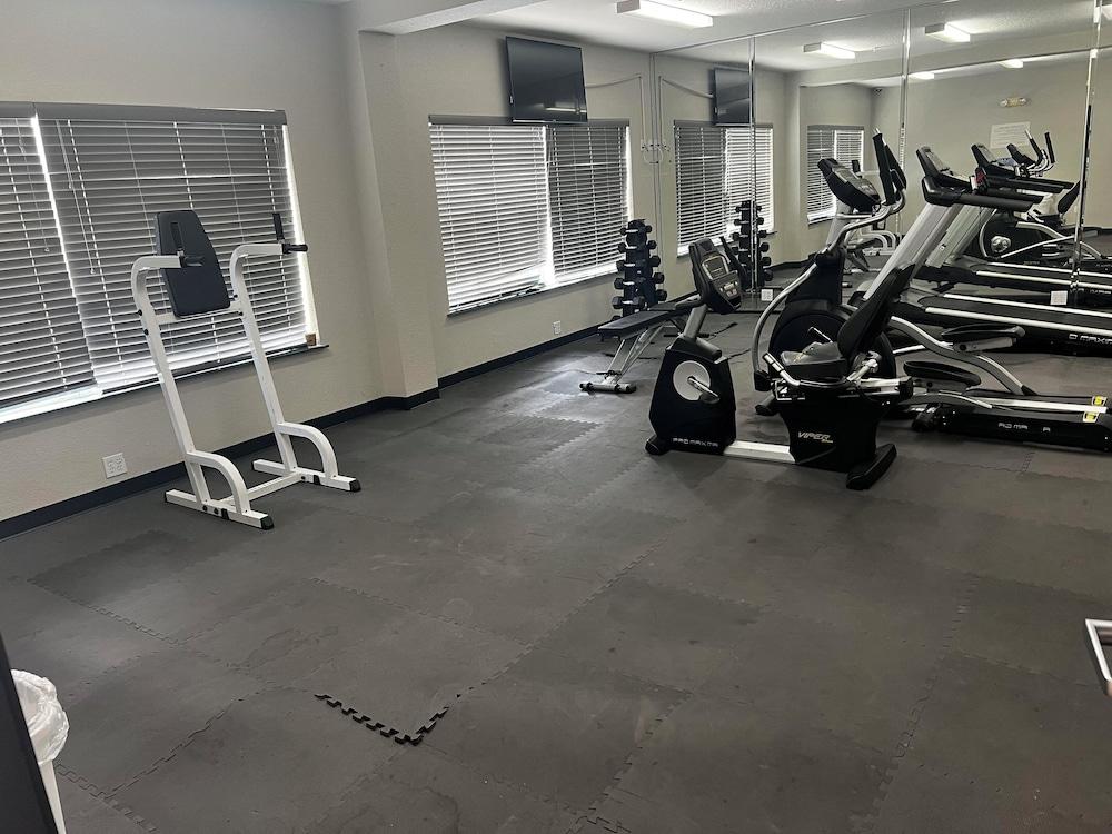 Candlewood Suites San Antonio - Fort Sam Houston photo 25