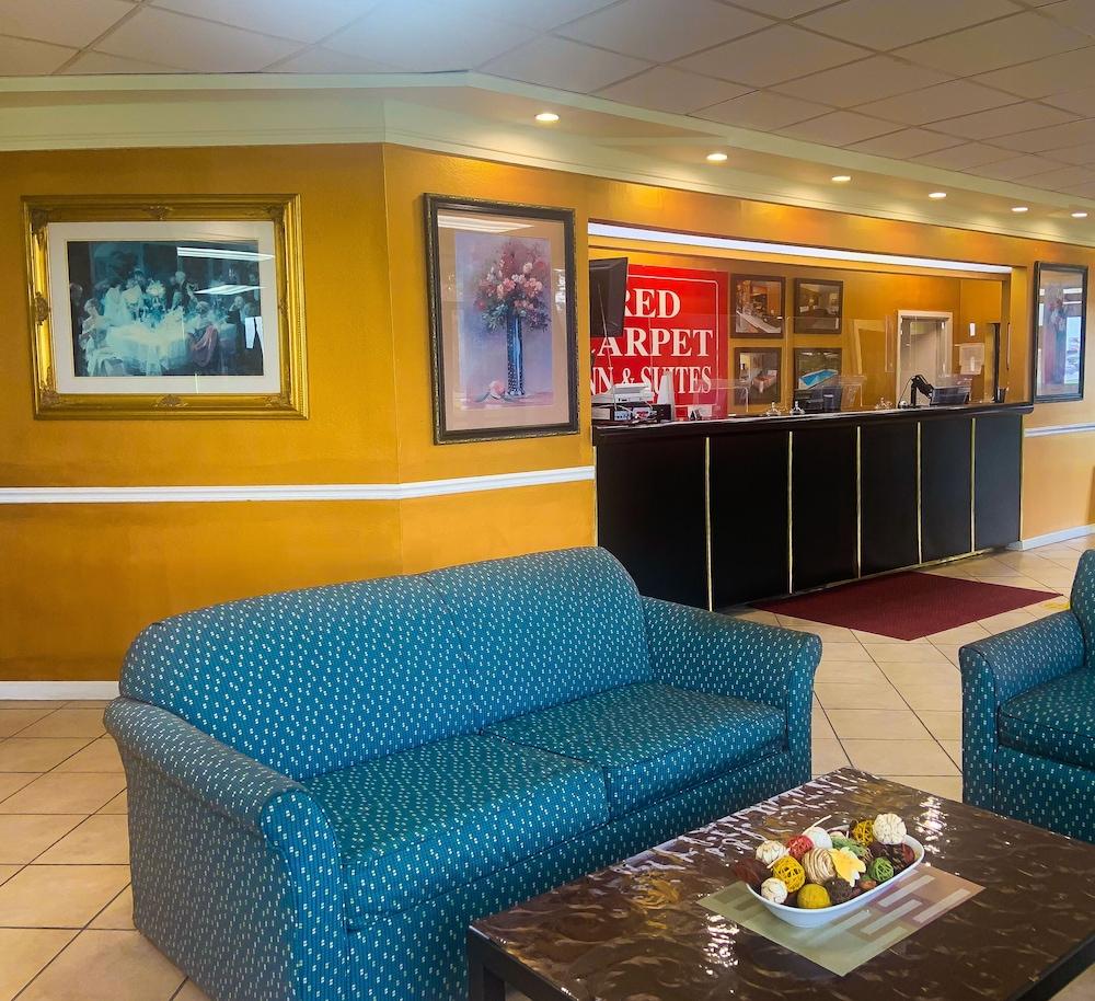 Red Carpet Inn & Suites photo 3