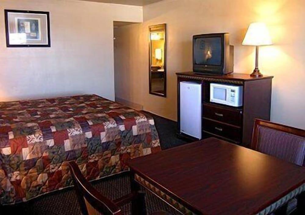 Rodeway Inn Prescott photo 17