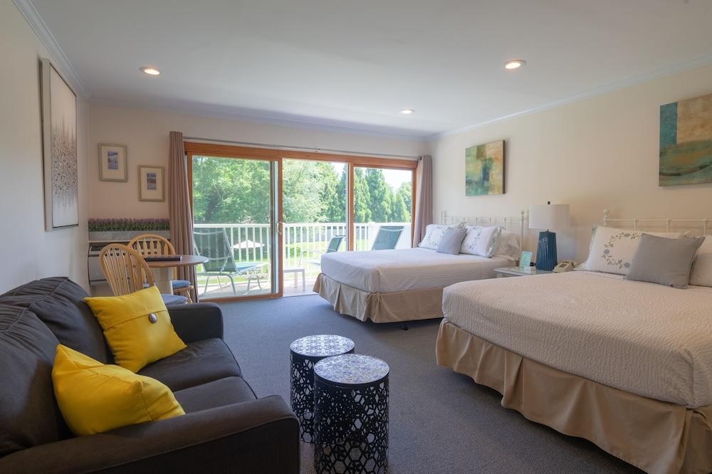 East Hampton House Resort photo 70