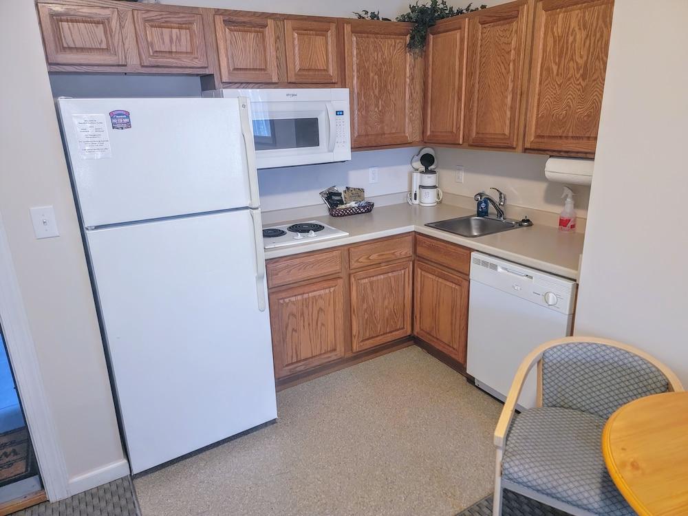 Beaufort Harbour Suites photo 12