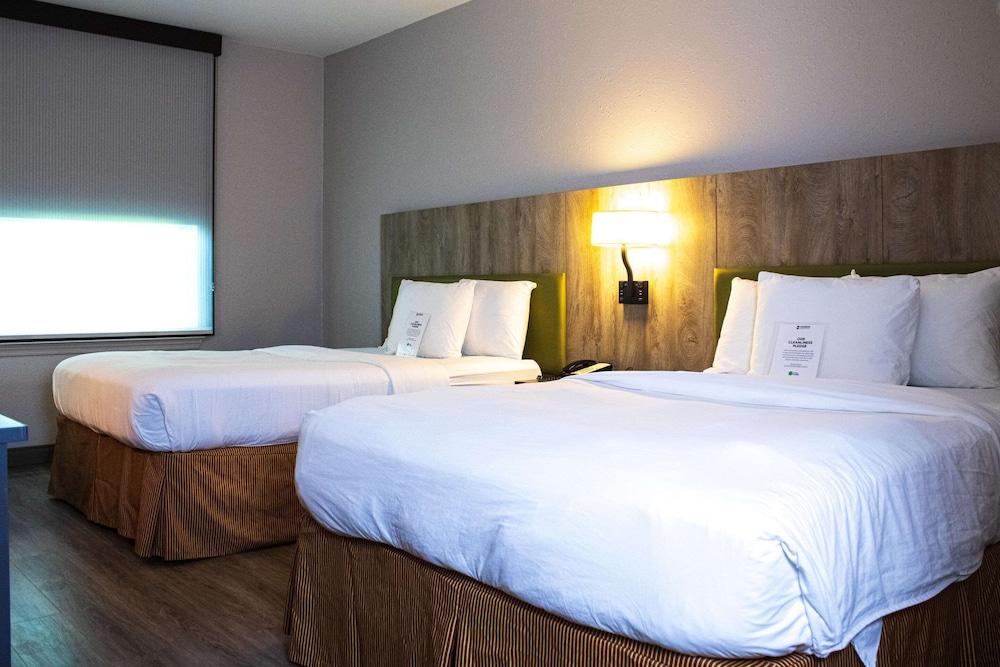 Country Inn & Suites by Radisson, Carlisle, PA photo 8