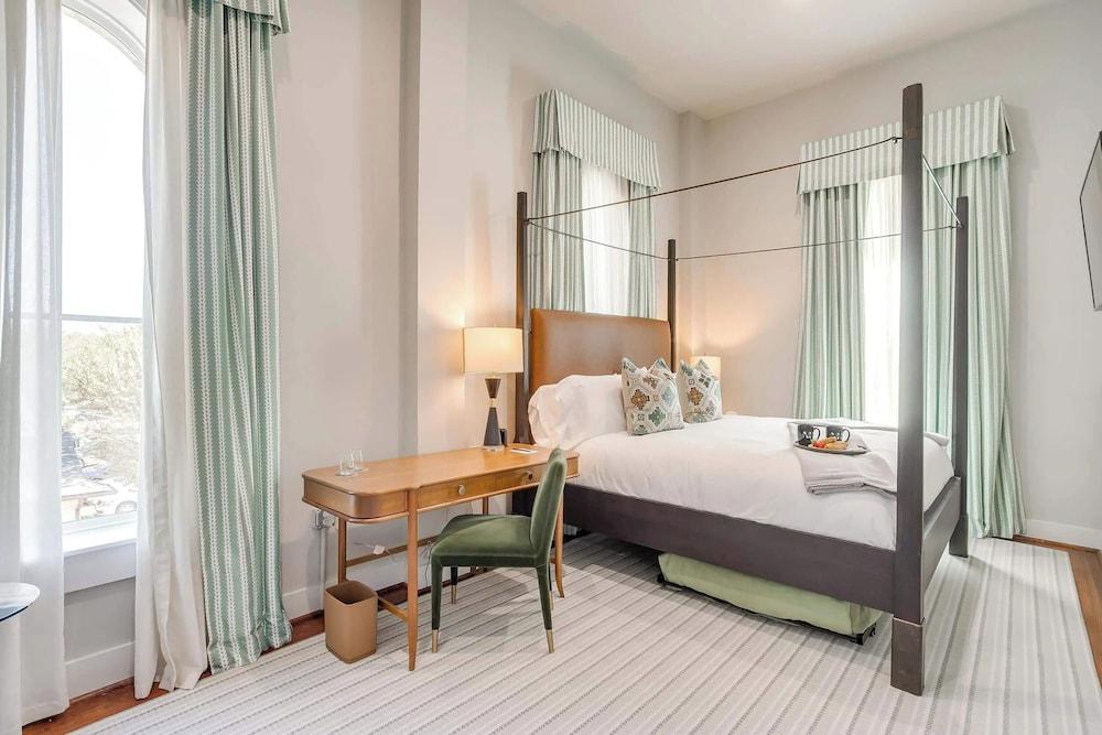 Nutt House Hotel photo 43