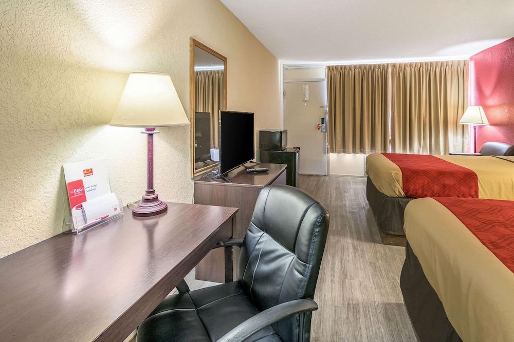 Econo Lodge Andalusia photo 3