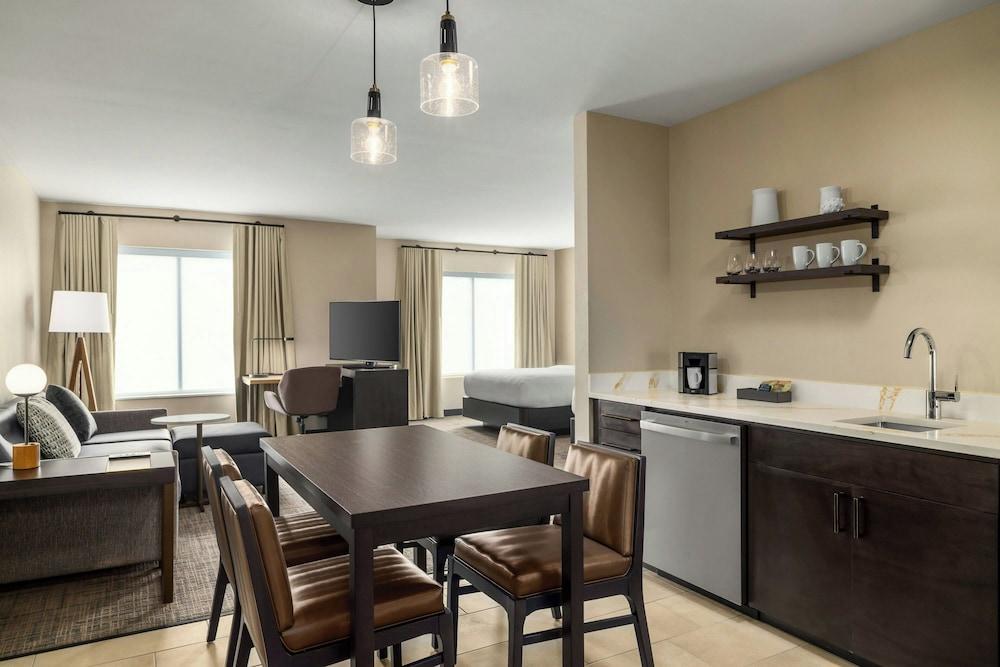 Residence Inn By Marriott Richmond Airport photo 7